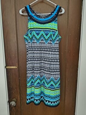 Sandra Darren Sleeveless Geometric Midi Dress in Teal & Black